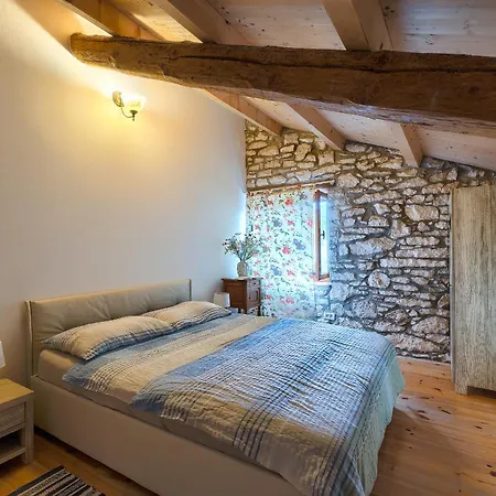 Puntarina Барбан