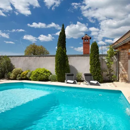 Puntarina Вилла